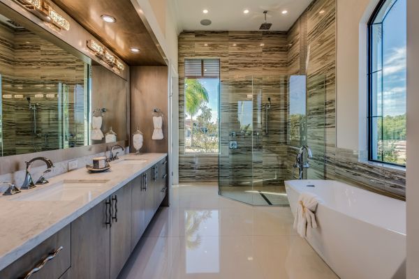 Cost of Luxury Bathroom Remodeling in Taylor