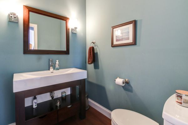 Cost of Powder Room Construction in Taylor